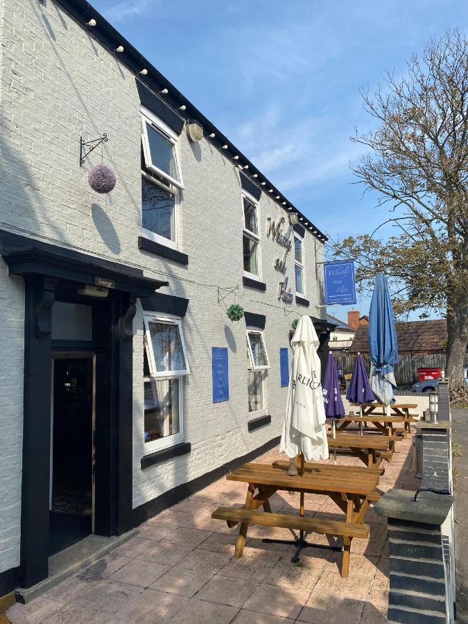 The Whistle And Flute Hotel Barnetby le Wold Exterior foto